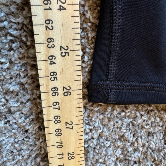 Under Armour compression coldgear leggings black with pink stipe Medium - Picture 9 of 9